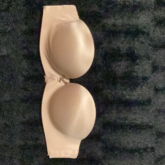 Victoria's Secret Other - Strapless bra